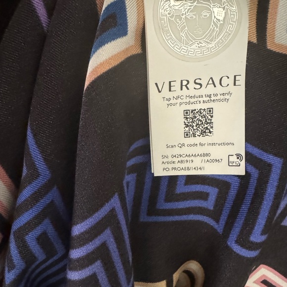 Versace Button Up - Picture 5 of 5